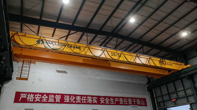 单梁起重机：揭秘报价明细背后的关键要素**